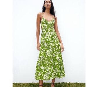 NWT Zara Green and White Spaghetti Strap Sundress